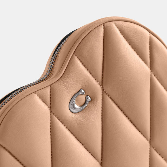 Coach Heart Crossbody Bag With Quilting Buff - Picture 12 of 13